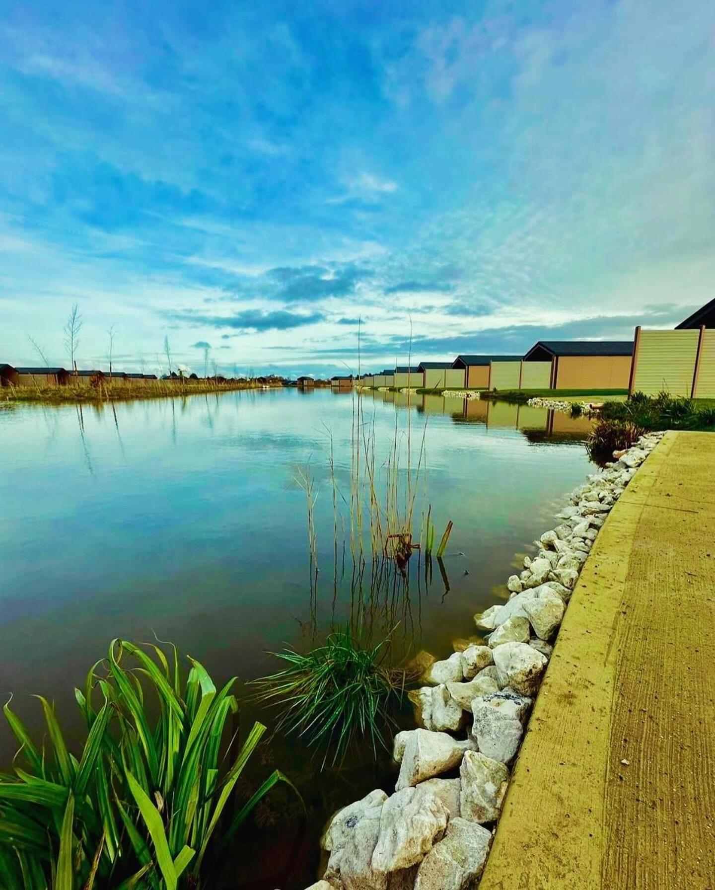 Lakeside Fishing Retreats بوسطن الغرفة الصورة