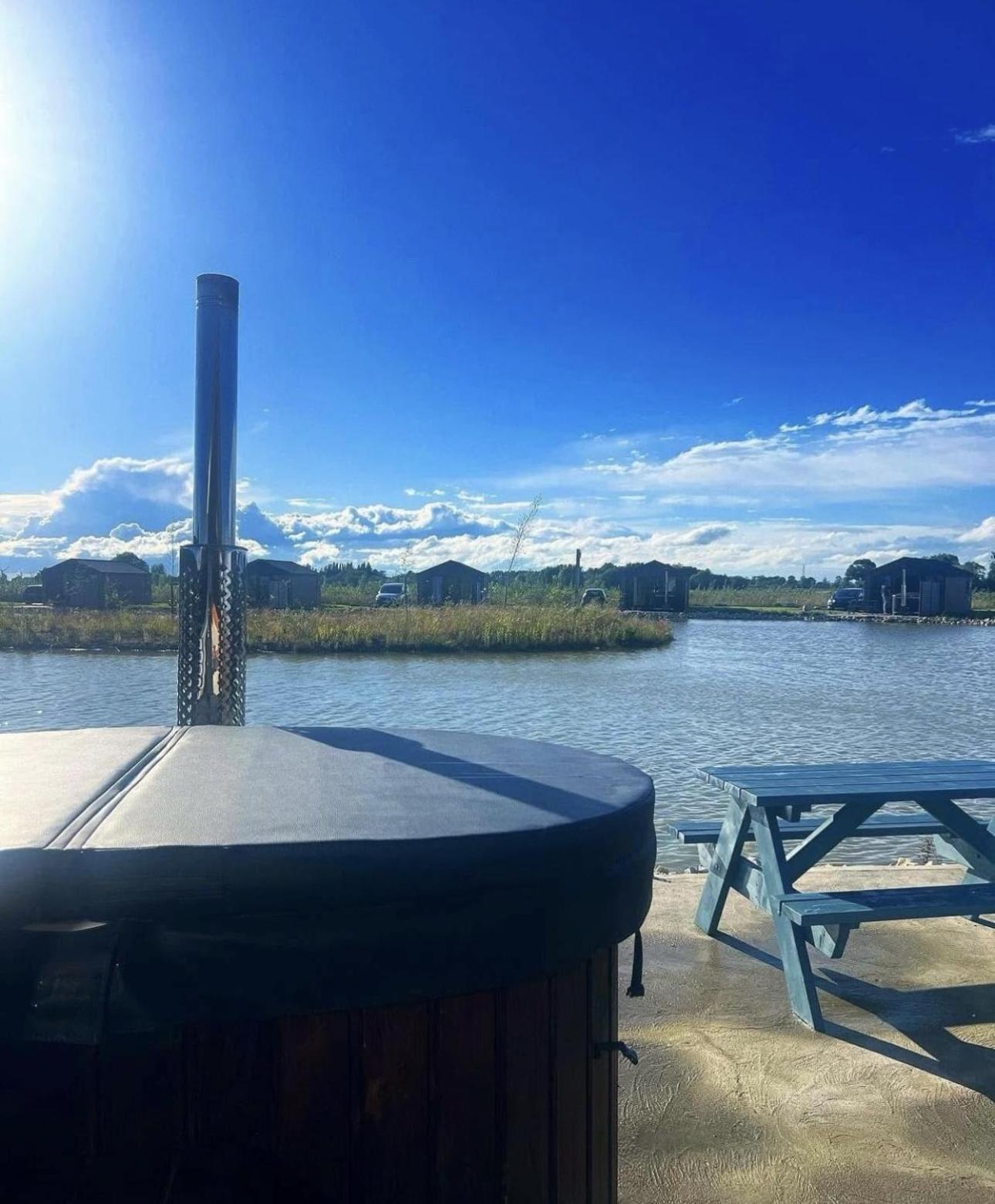 Lakeside Fishing Retreats بوسطن الغرفة الصورة